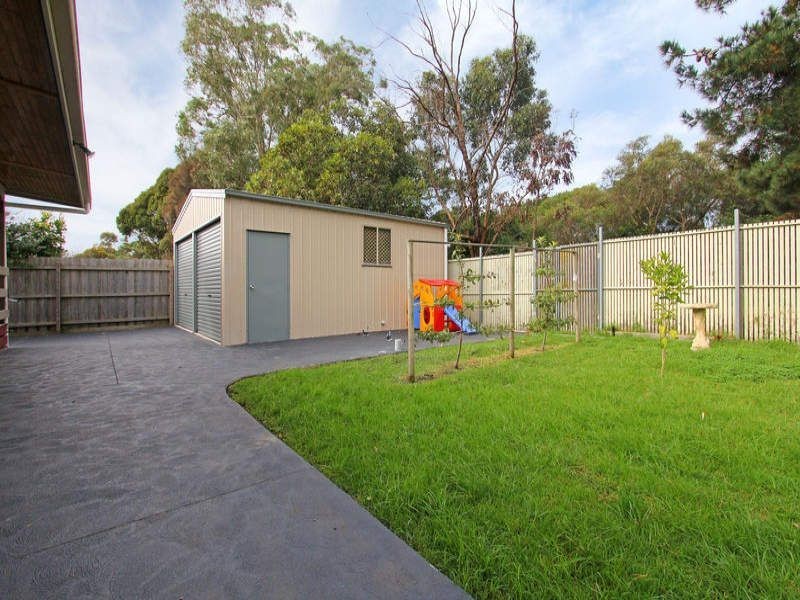 39 Woonton Crescent, Rosebud VIC 3939