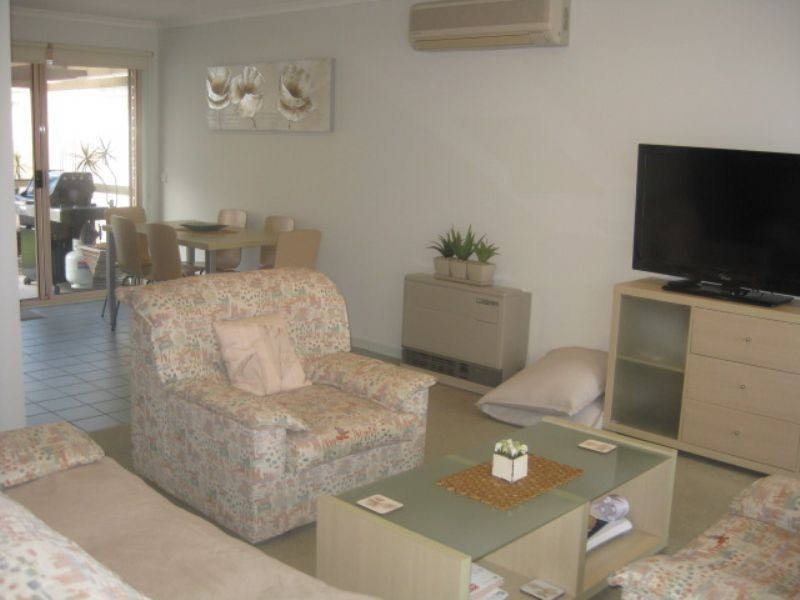 2/135 Boneo Road, Rosebud VIC 3939