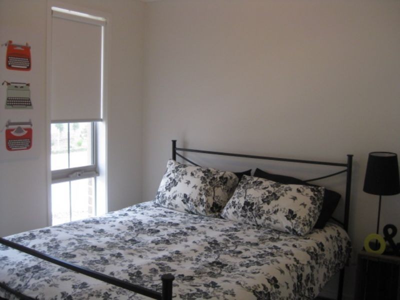 2/38 WINGARA DRIVE, Rosebud West VIC 3940