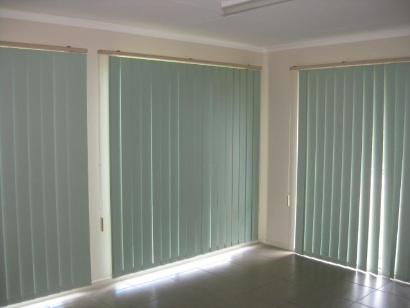 4 Howqua Drive, Rosebud West VIC 3940