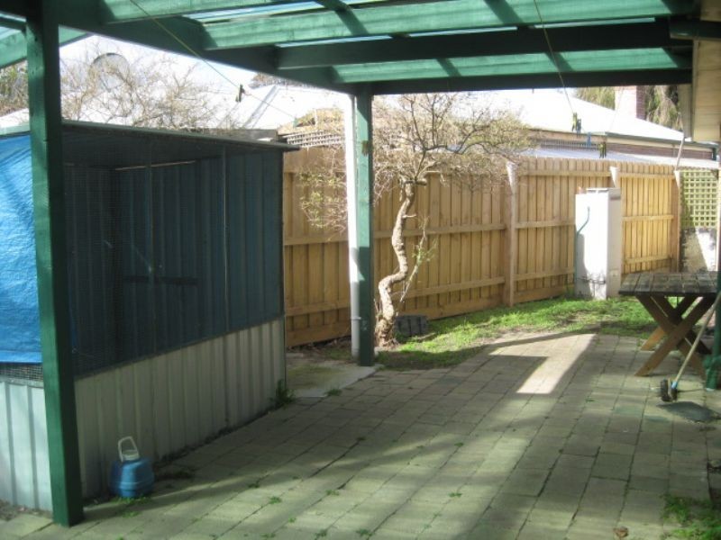 4 Howqua Drive, Rosebud West VIC 3940