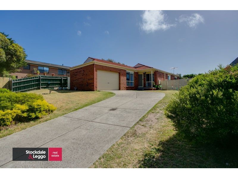 14 Baybreeze Court, Rosebud West VIC 3940