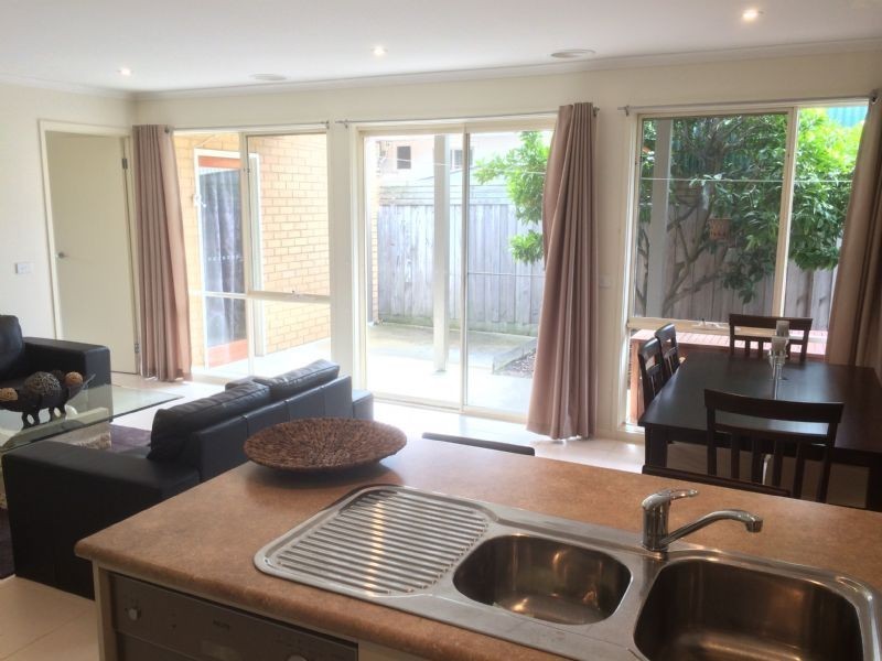 14 Hampton Court, Rosebud VIC 3939
