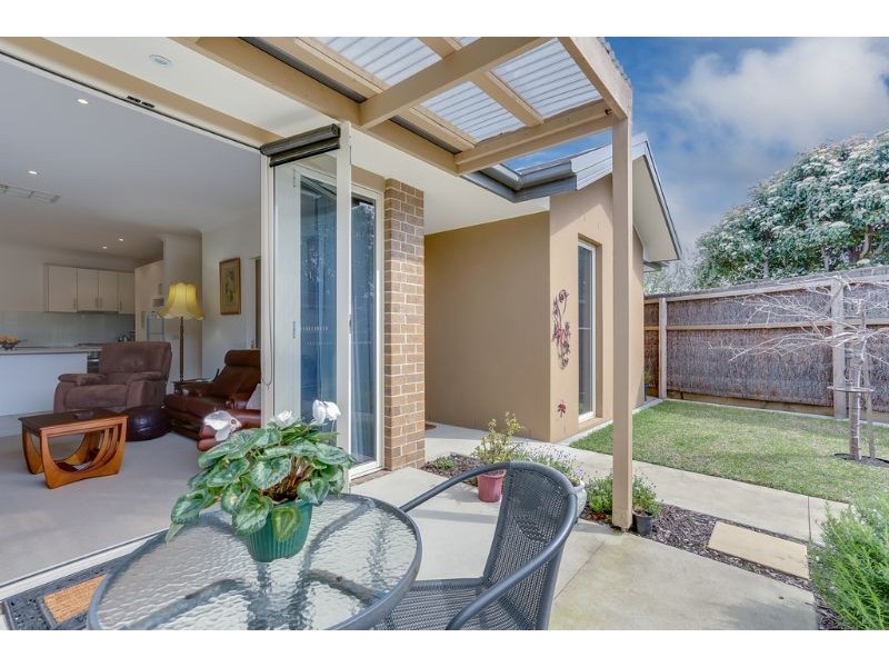 1/30 Warranilla Avenue, Rosebud VIC 3939