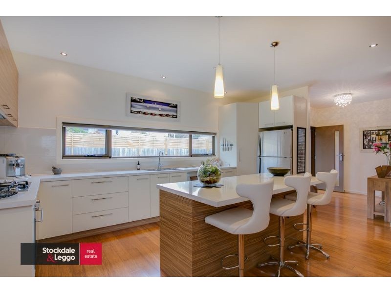 2/21 Staughton, Rosebud West VIC 3940