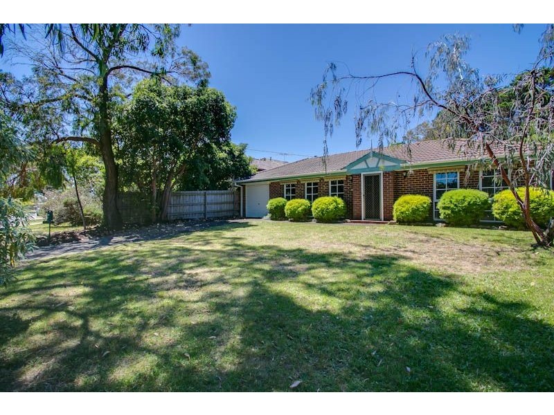 11 Surrey street, Mccrae VIC 3938