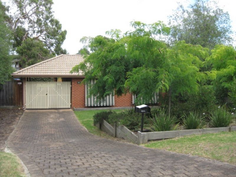 88 Leon Avenue, Rosebud VIC 3939
