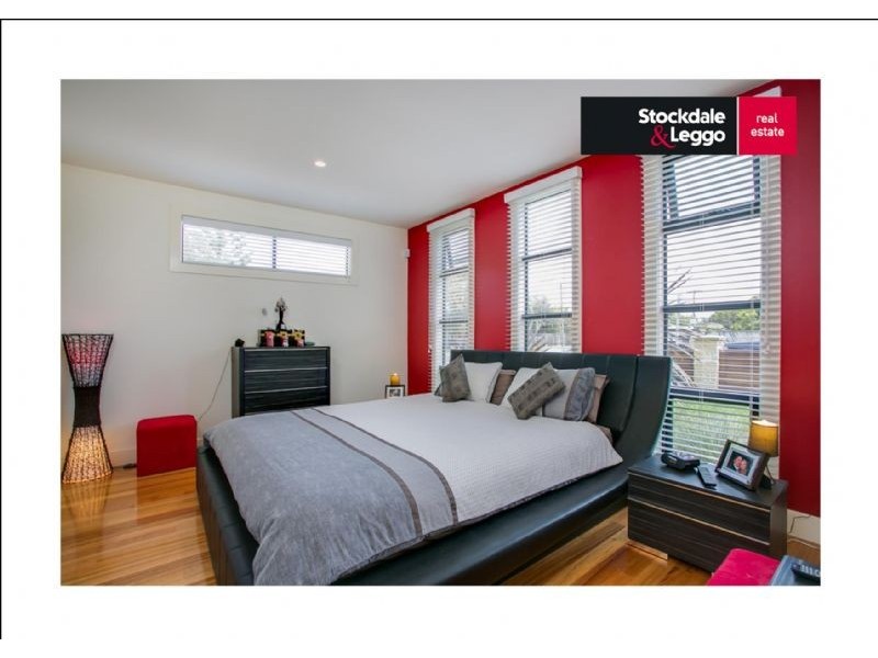 27 Grenville Grove, Rosebud West VIC 3940