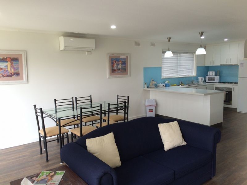 16 Third Avenue, Rosebud VIC 3939