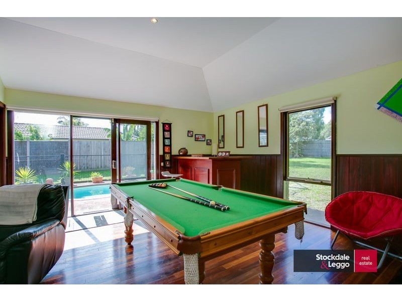 2 Rollings Close, Rosebud VIC 3939