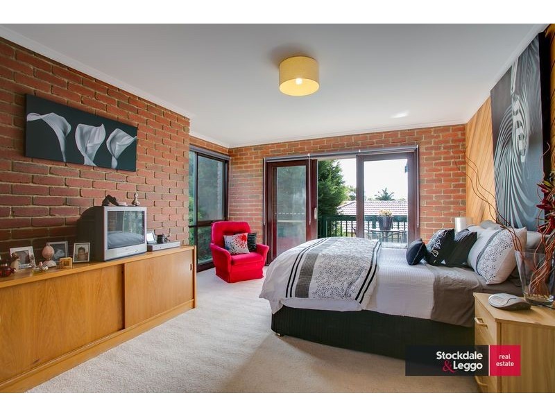 2 Rollings Close, Rosebud VIC 3939