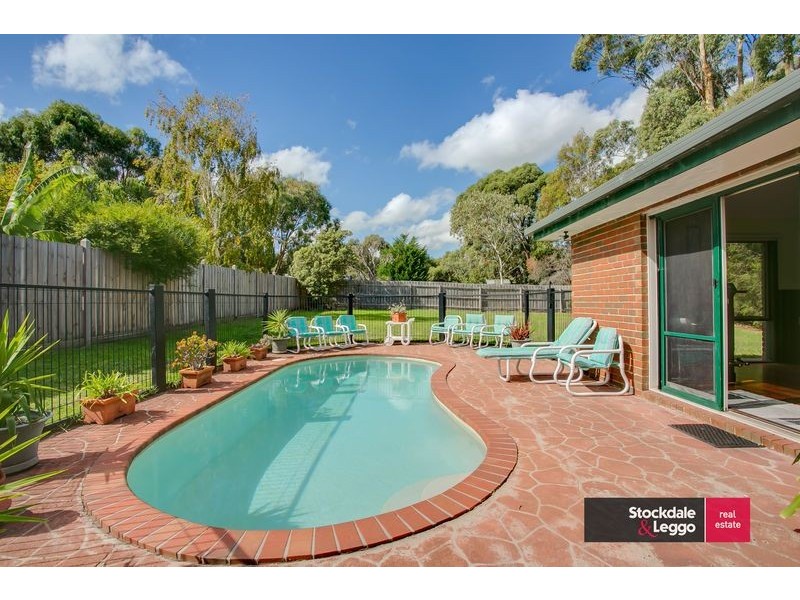 2 Rollings Close, Rosebud VIC 3939