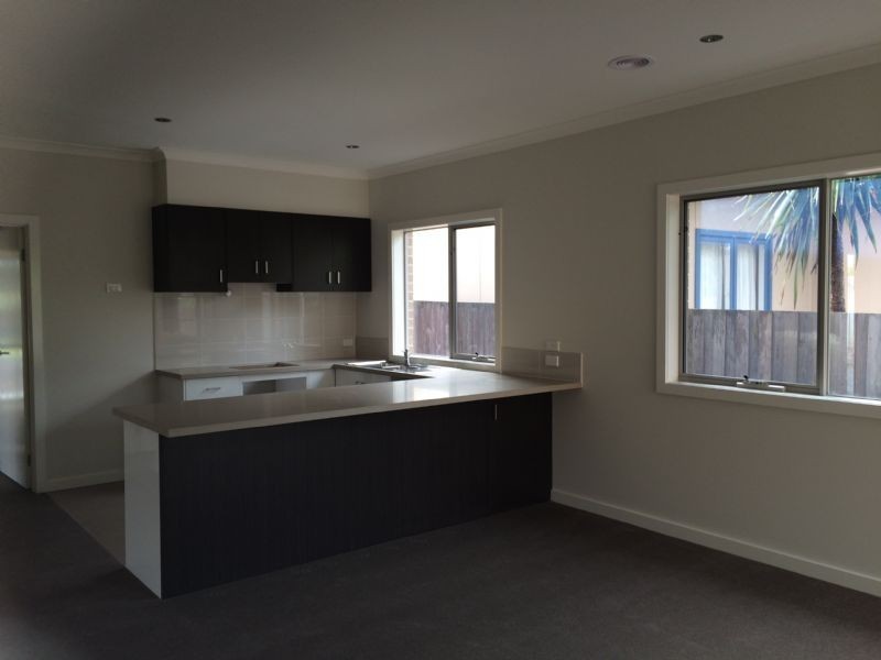 1/49 Hayes Avenue, Rosebud VIC 3939