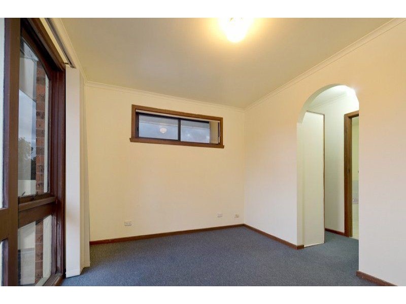 2 Dunsmuir, Rosebud VIC 3939