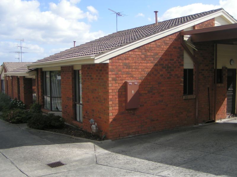 2/4 Reservoir Road, Moe VIC 3825