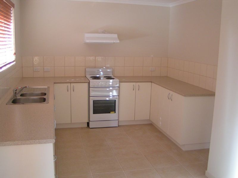 2/131 Lloyd Street, Moe VIC 3825