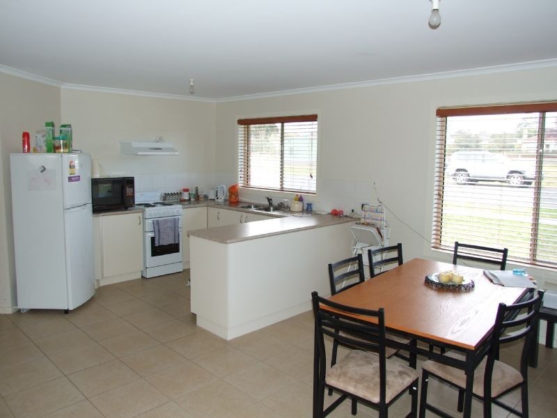 1/60-64 Waterloo Road, Moe VIC 3825