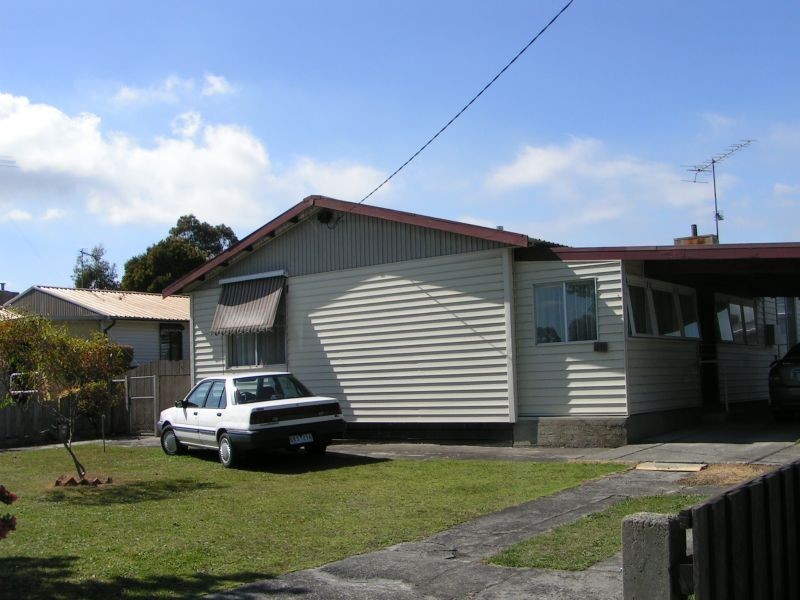 19 Northern Avenue, Newborough VIC 3825