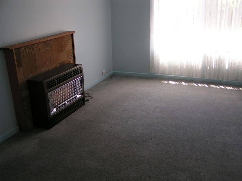 7 Gladstone Street, Moe VIC 3825