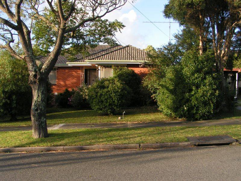 4 Guy Street, Newborough VIC 3825