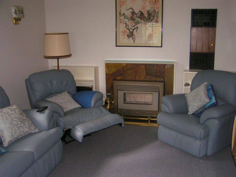 24 Heather Grove, Newborough VIC 3825