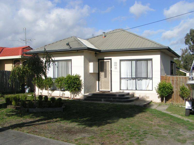15 Joy Street, Newborough VIC 3825