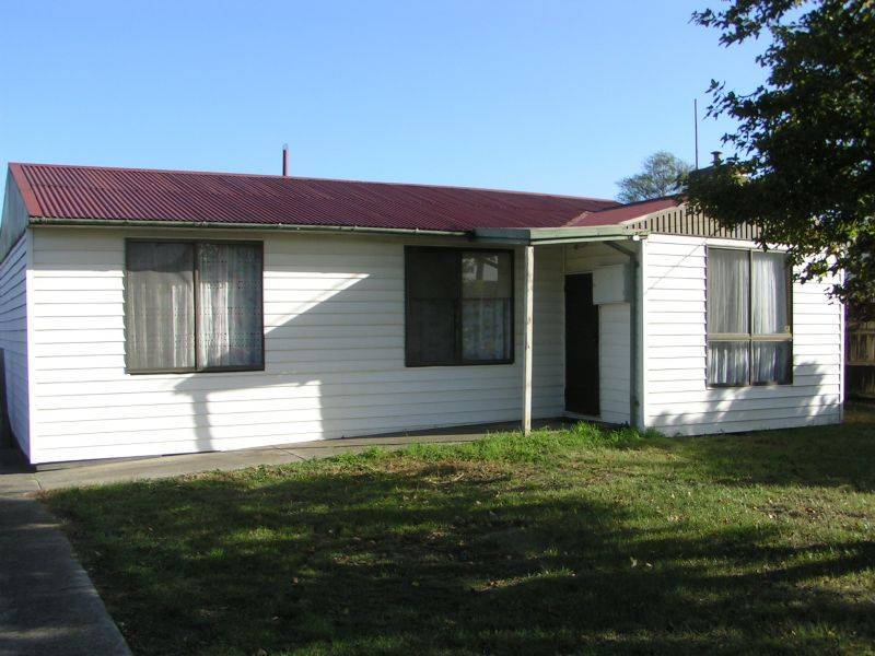 46 Boolarra Avenue, Newborough VIC 3825