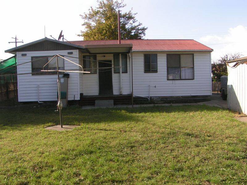 46 Boolarra Avenue, Newborough VIC 3825