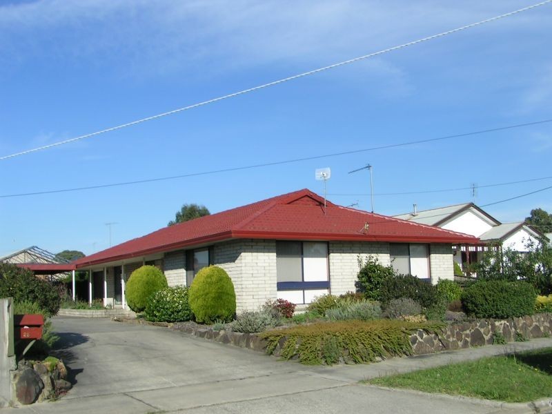 25 Castle Street, Moe VIC 3825