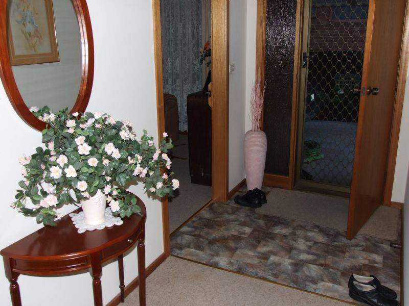 29 Dinwoodie Drive, Moe VIC 3825