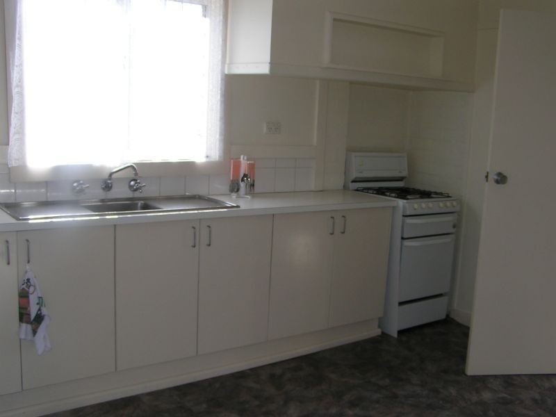 69 Fowler Street, Moe VIC 3825