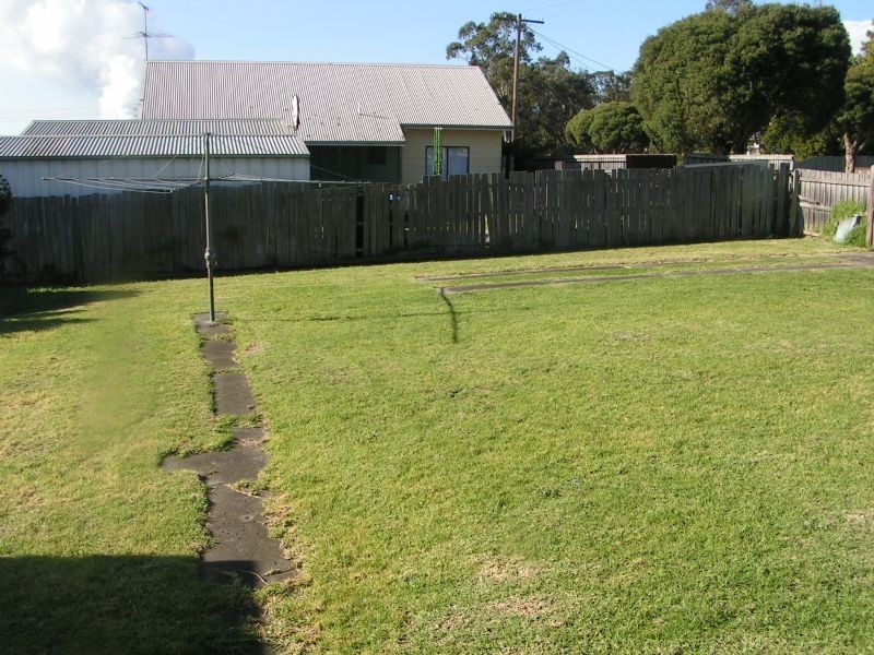 69 Fowler Street, Moe VIC 3825