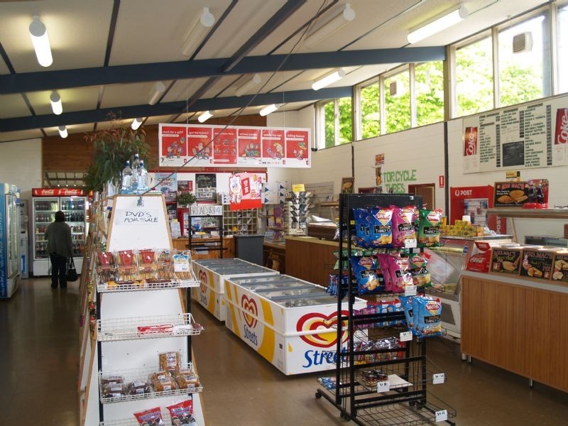 Shop 1-4 Murie Street, Rawson VIC 3825