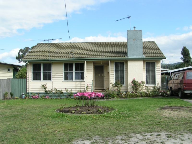 7 Edward Street, Moe VIC 3825