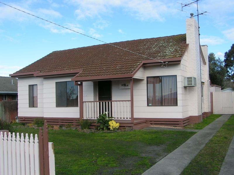15 Hawker Street, Moe VIC 3825