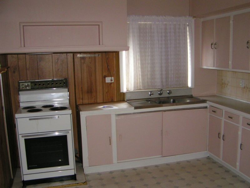 15 Hawker Street, Moe VIC 3825