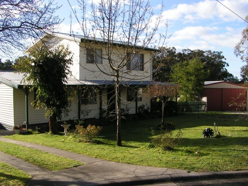 3 Mitchell Court, Willow Grove VIC 3825