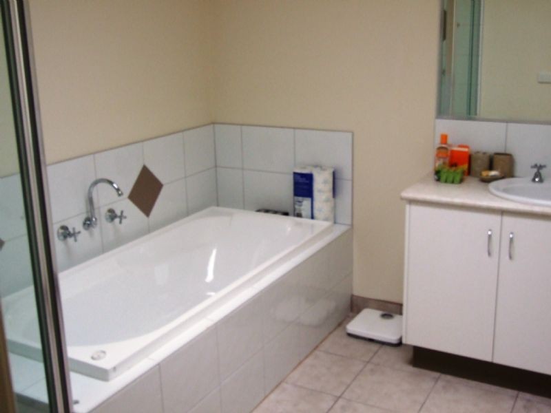 5 Rafter Court, Moe VIC 3825