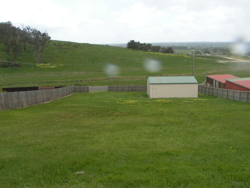 6 Taurus Way, Moe VIC 3825