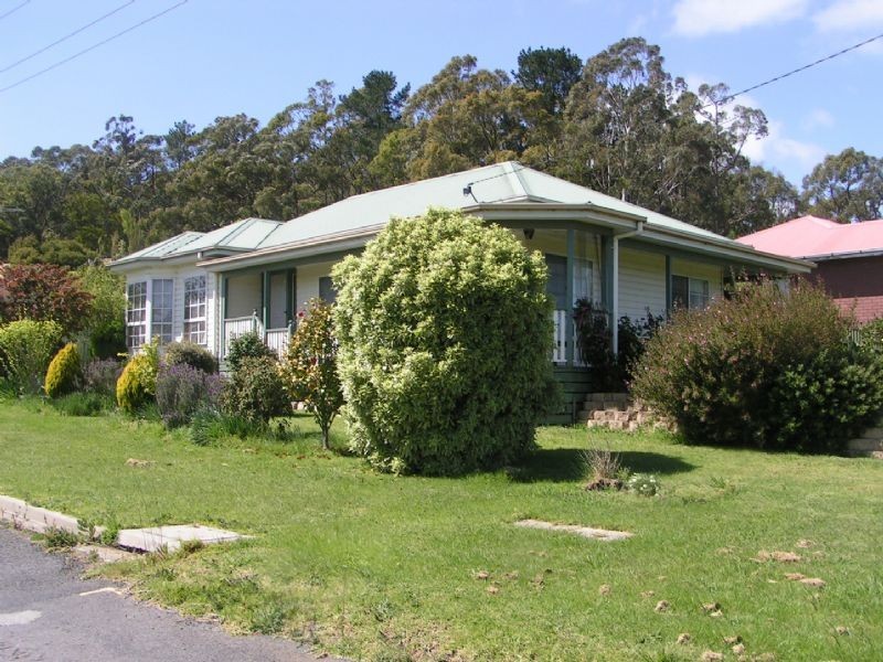 6 Moir Road, Trafalgar VIC 3824