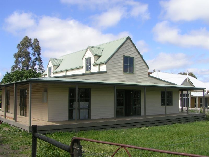 3 School Road, Willow Grove VIC 3825