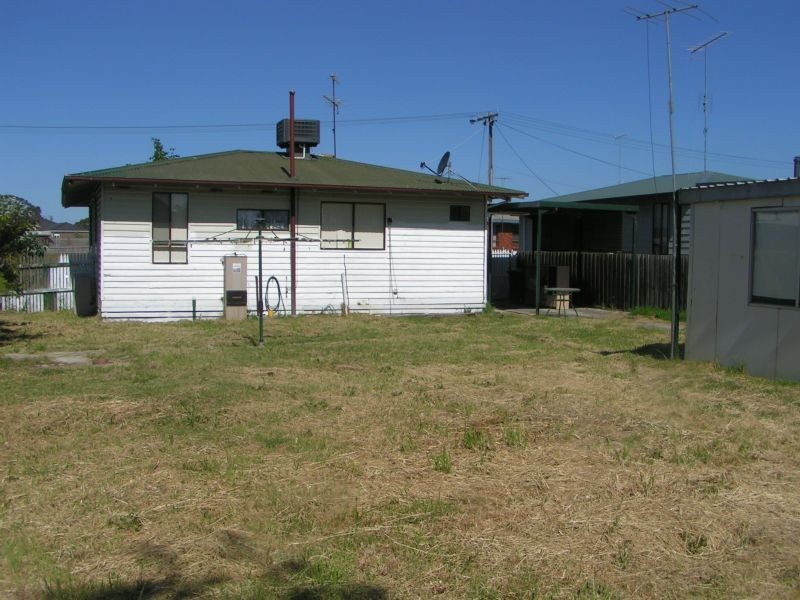22 Alexander Avenue, Moe VIC 3825