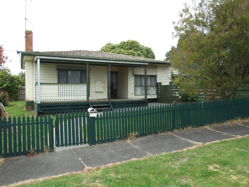 3 Marshall Avenue, Moe VIC 3825
