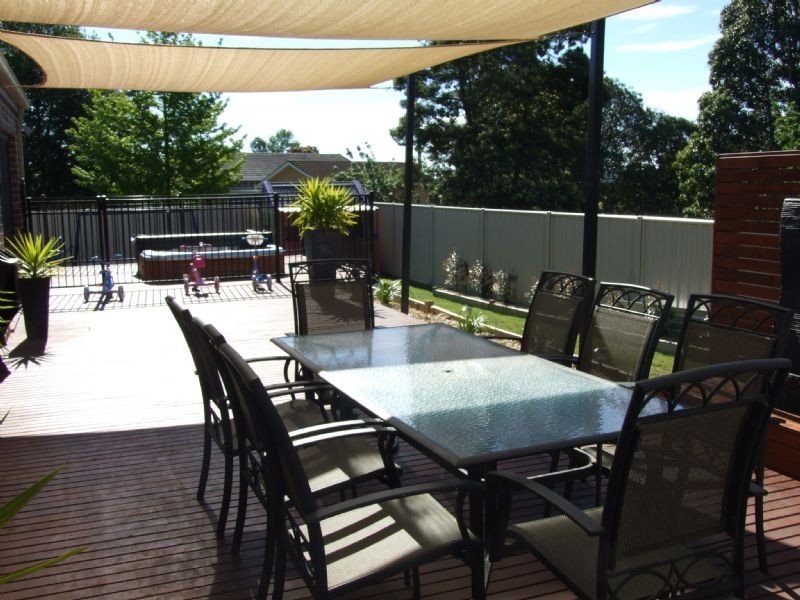 2 Luke Street, Moe VIC 3825