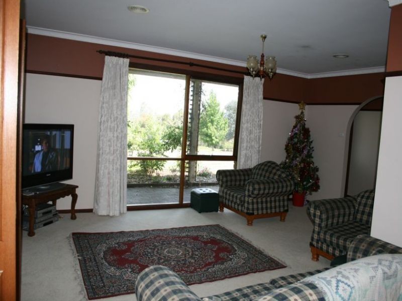 5 Helga Drive, Yallourn VIC 3825