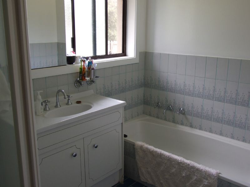 7 Libra Crescent, Moe VIC 3825