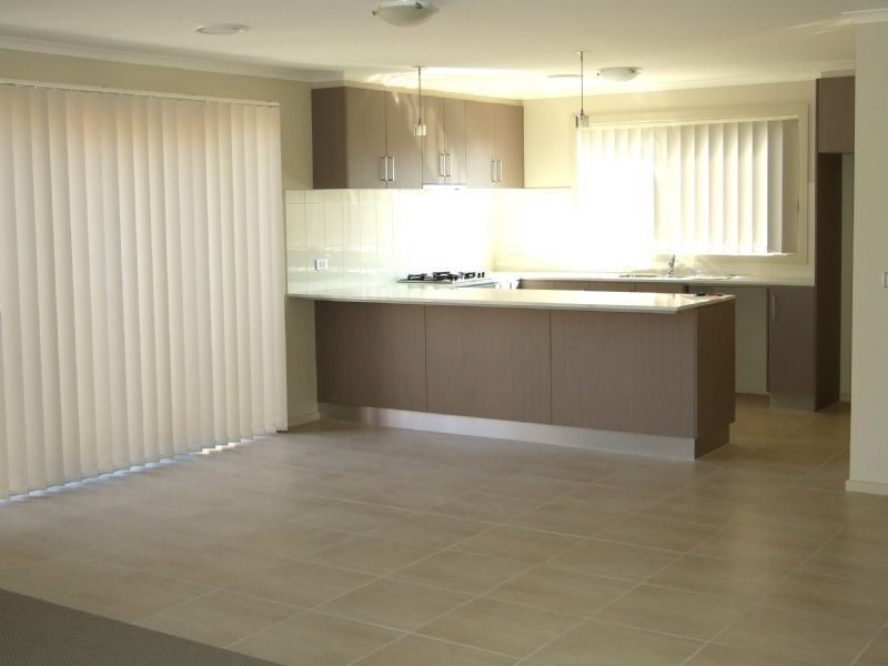 5/35-37 Monash Road, Newborough VIC 3825