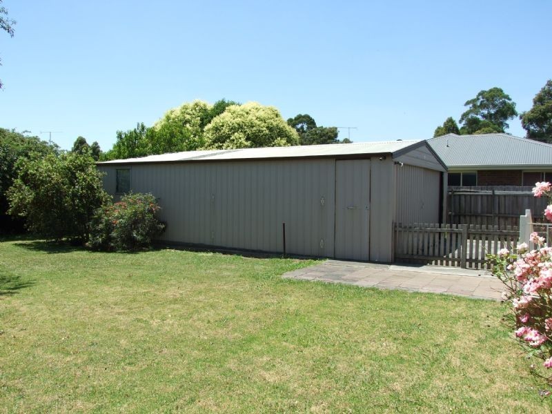 66 Waterloo Road, Moe VIC 3825