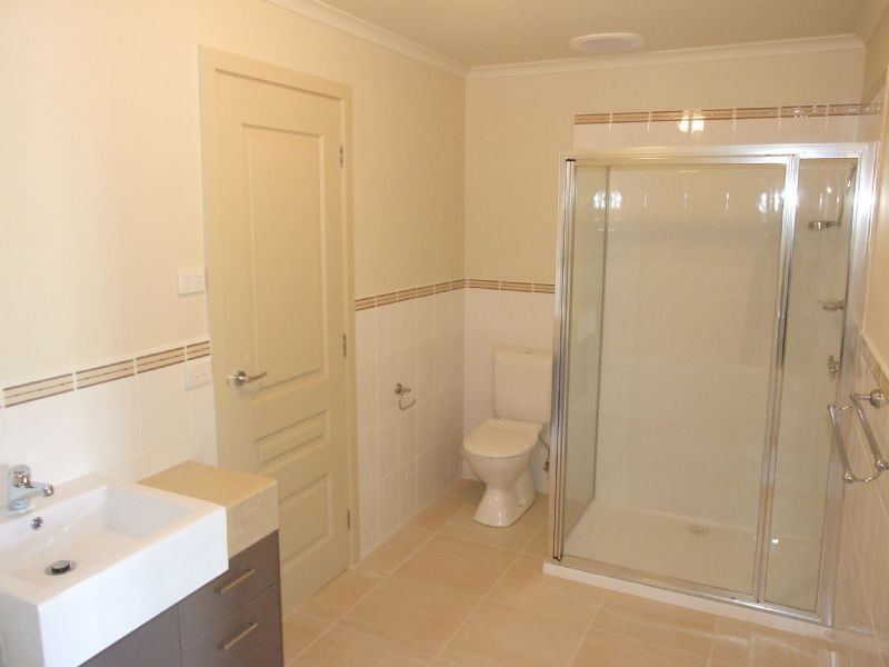 1/35-37 Monash Road, Newborough VIC 3825