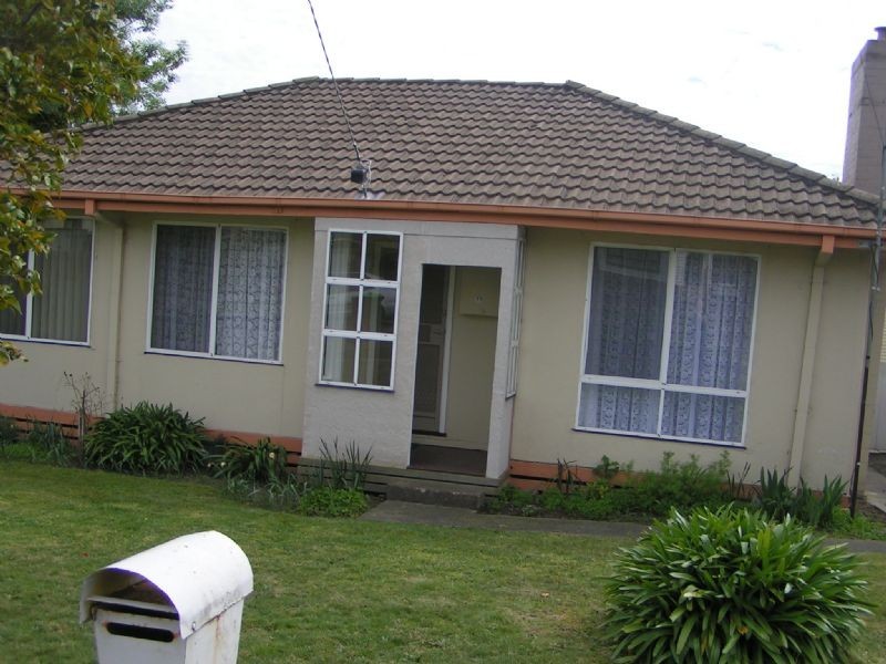 22 Charles Street, Moe VIC 3825